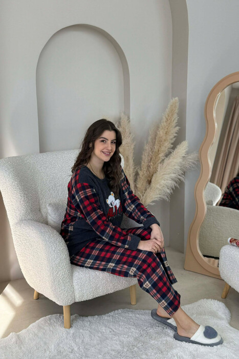 PIZHAME POLARE BLUZE ME IMAZH NE PJESEN PARA + TUTA PER FEMRA NE NGJYRE GRI TE ERRET 