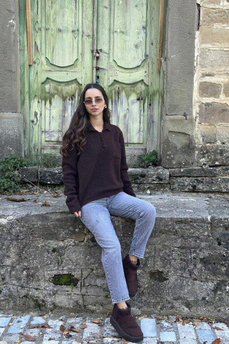 POLO NECK BUTTONS SINGLE POCKET WOMEN SWEATER DARK BROWN/KAE - KLAUDIO FASHION