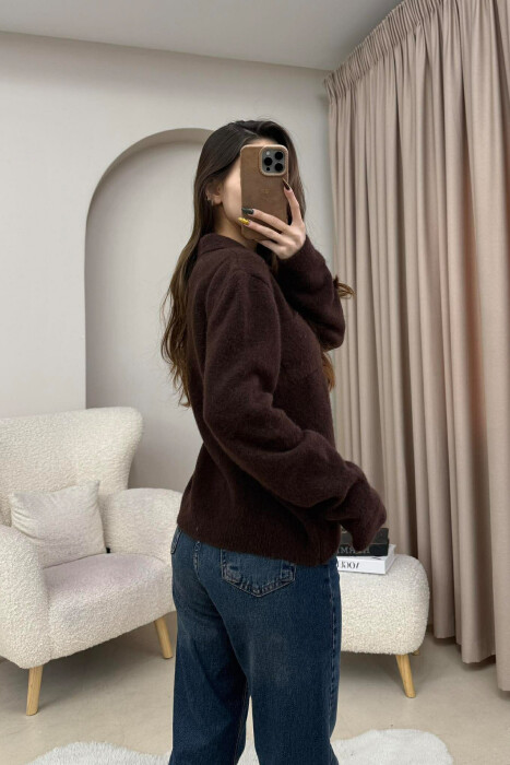 POLO NECK BUTTONS SINGLE POCKET WOMEN SWEATER DARK BROWN/KAE - 2