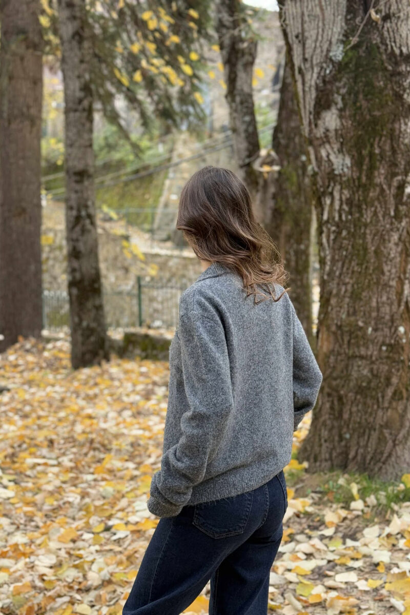 POLO NECK BUTTONS SINGLE POCKET WOMEN SWEATER GREY/GRI - 2