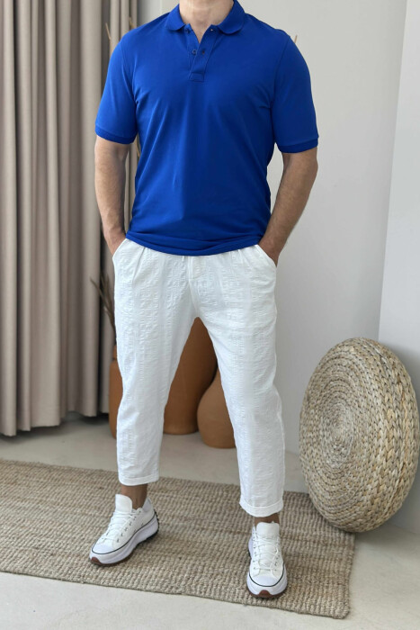 T-SHIRT NJË NGJYRËSH ME JAKË POLO PËR MESHKUJ NË NGJYRËN BLU 