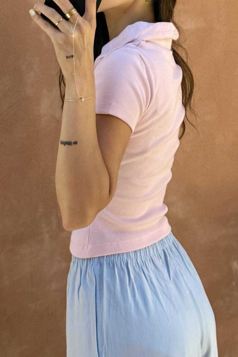 POLO NECK ONE COLOR SIMPLE WOMEN T-SHIRT BABY PINK/ROZB - 2