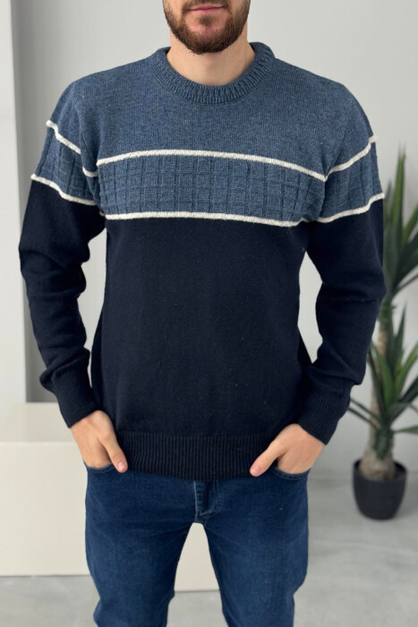 PULOVËR E THJESHTË PËR MESHKUJ NË NGJYRËN BLU E ZBARDHUR - 2