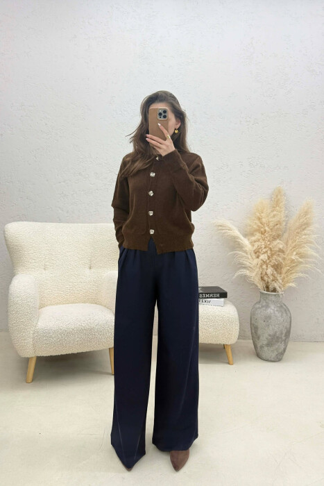 ONE COLOR KNITTED BUTTONED WOMEN CARDIGAN BROWN/KAFE - 3