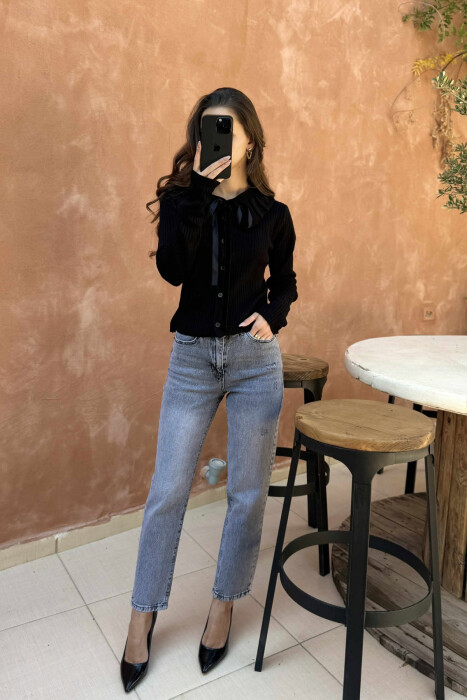 PULOVËR NJË NGJYRËSHE ME LIDHËSE PËR FEMRA NË NGJYRË TË ZEZË - 2