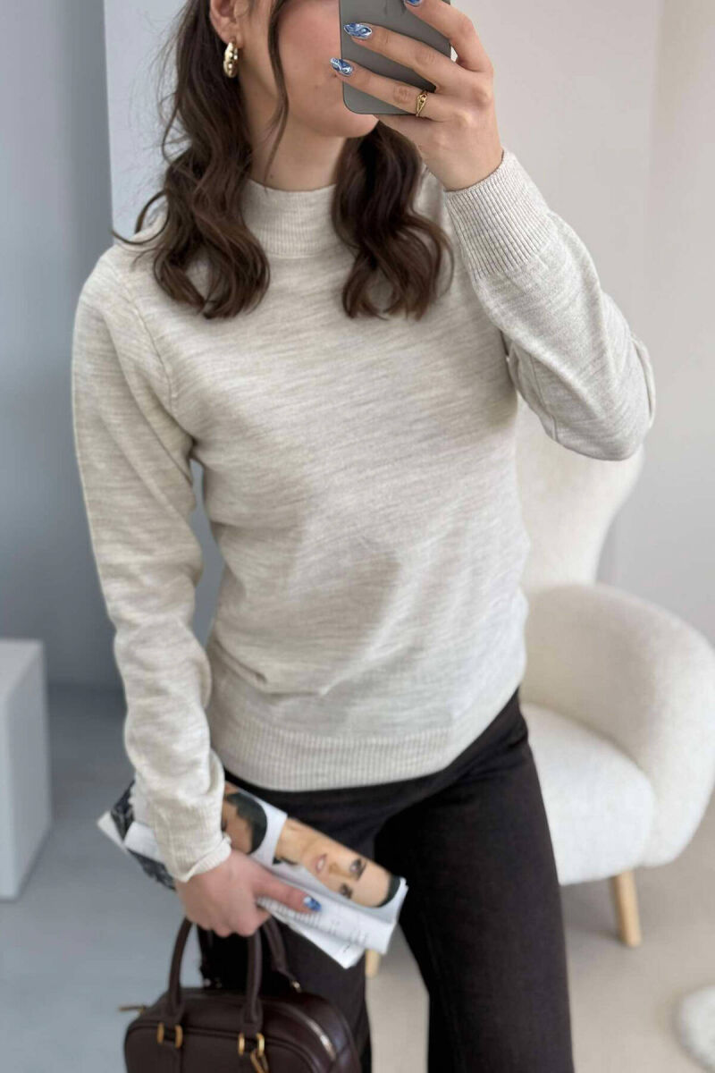 PULOVËR NJË NGJYRËSHE PËR FEMRA NË NGJYRËN BEZHË - 5