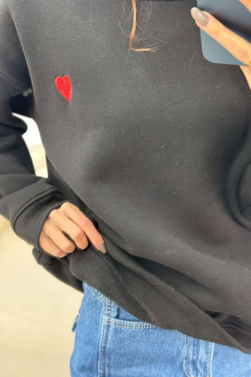 ROUND NECK HEART DETAIL WOMEN SWEATSHIRT BLACK/ E ZEZE - 3