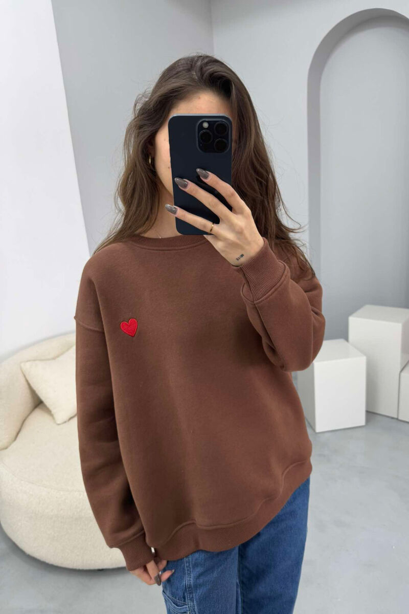 ROUND NECK HEART DETAIL WOMEN SWEATSHIRT BROWN/KAFE - 1