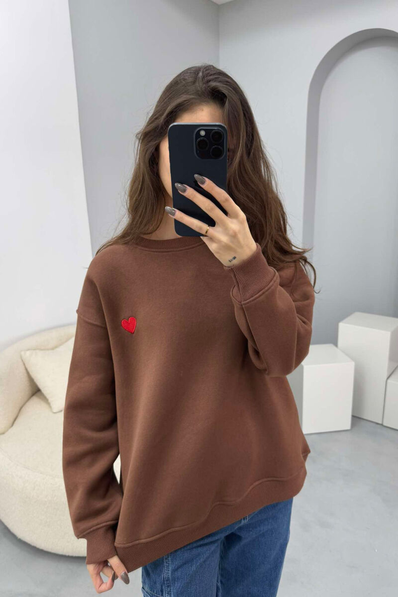 ROUND NECK HEART DETAIL WOMEN SWEATSHIRT BROWN/KAFE - 4