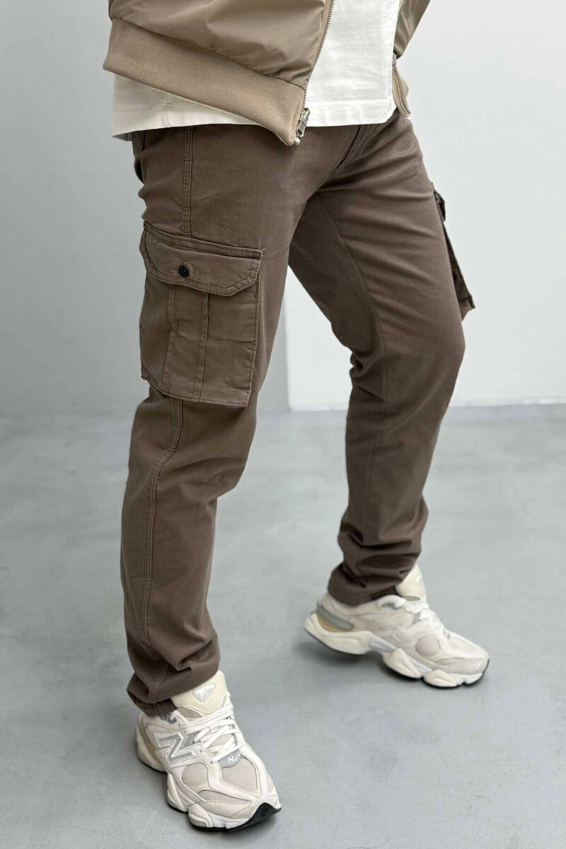 REGULAR ONE COLOR CARGO MEN PANTS IN LIGHT BROWN COLOR - 2