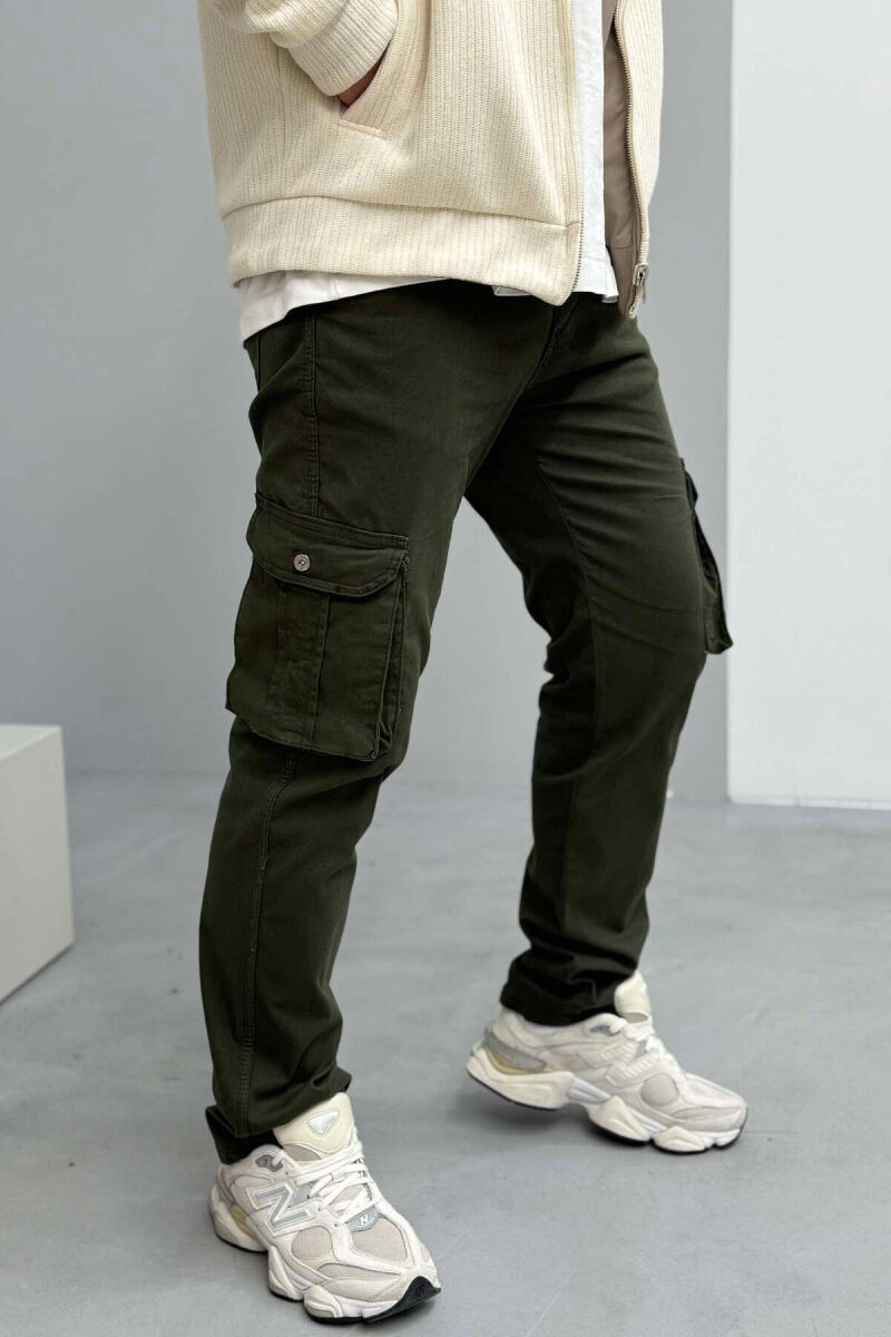 REGULAR ONE COLOR CARGO MEN PANTS IN GREEN COLOR - 2