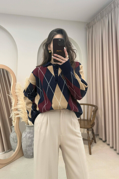 RHOMBUS DESIGN POLO BUTTONED NECK WOMEN SWEATER BLUE/BLU - 4