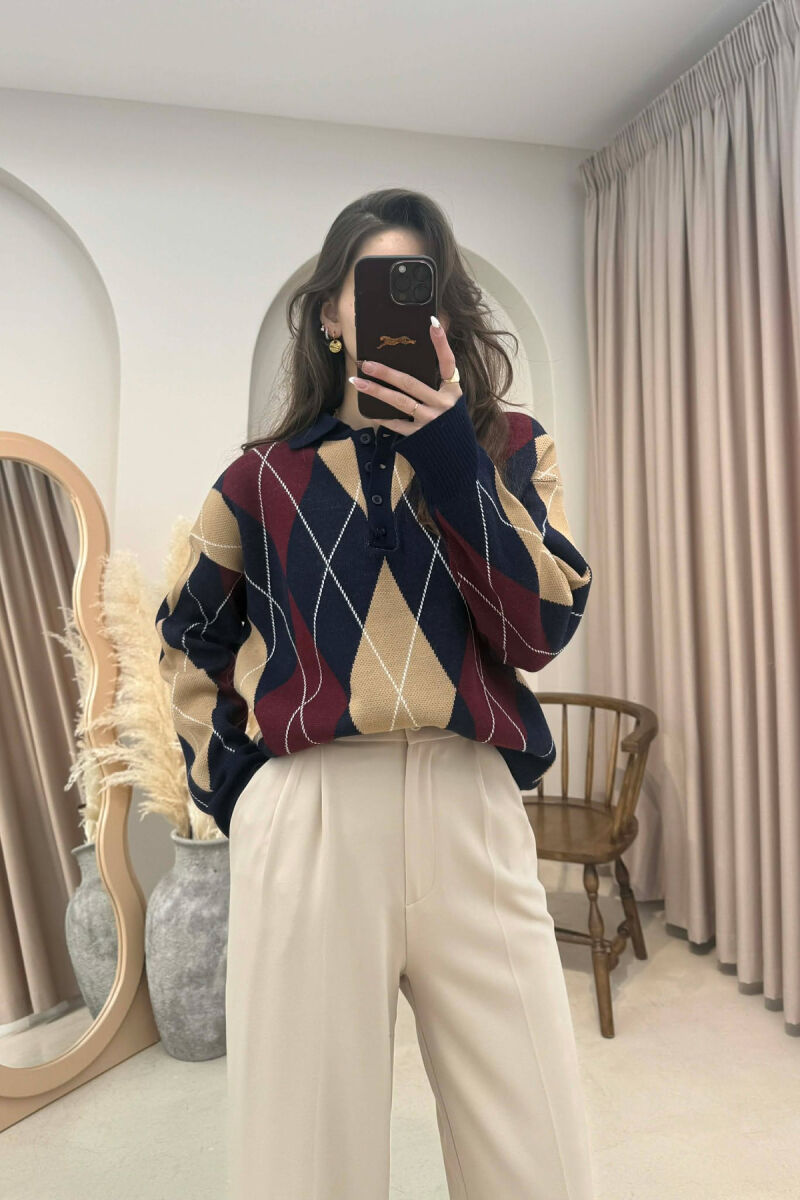 RHOMBUS DESIGN POLO BUTTONED NECK WOMEN SWEATER BLUE/BLU - 4