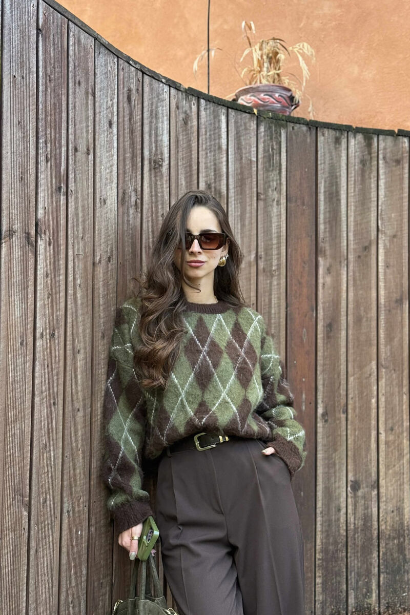 RHOMBUS DESIGN ROUND NECK WOMEN SWEATER GREEN-BROWN/JEKA - 4