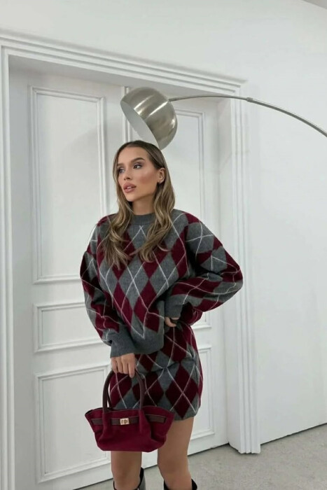 SET ME DIZAJN ROMBESH TRIKO+FUND PER FEMRA NE NGJYRE GRI - KLAUDIO FASHION