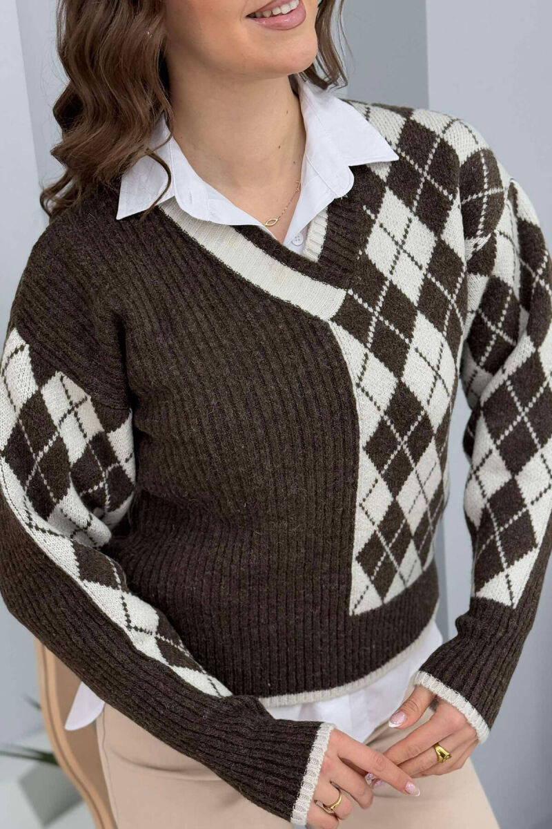 RHOMBUS DESIGN V NECK WOMEN SWEATER DARK BROWN/KAE - 2