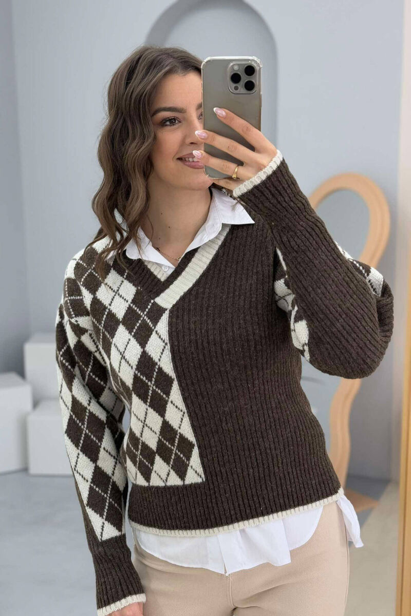 RHOMBUS DESIGN V NECK WOMEN SWEATER DARK BROWN/KAE - 3