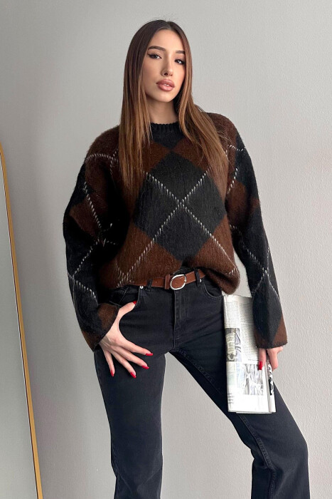 RHOMBUS DESIGN WHITE STRIPE DETAIL WOMEN SWEATER BROWN/KAFE - KLAUDIO FASHION