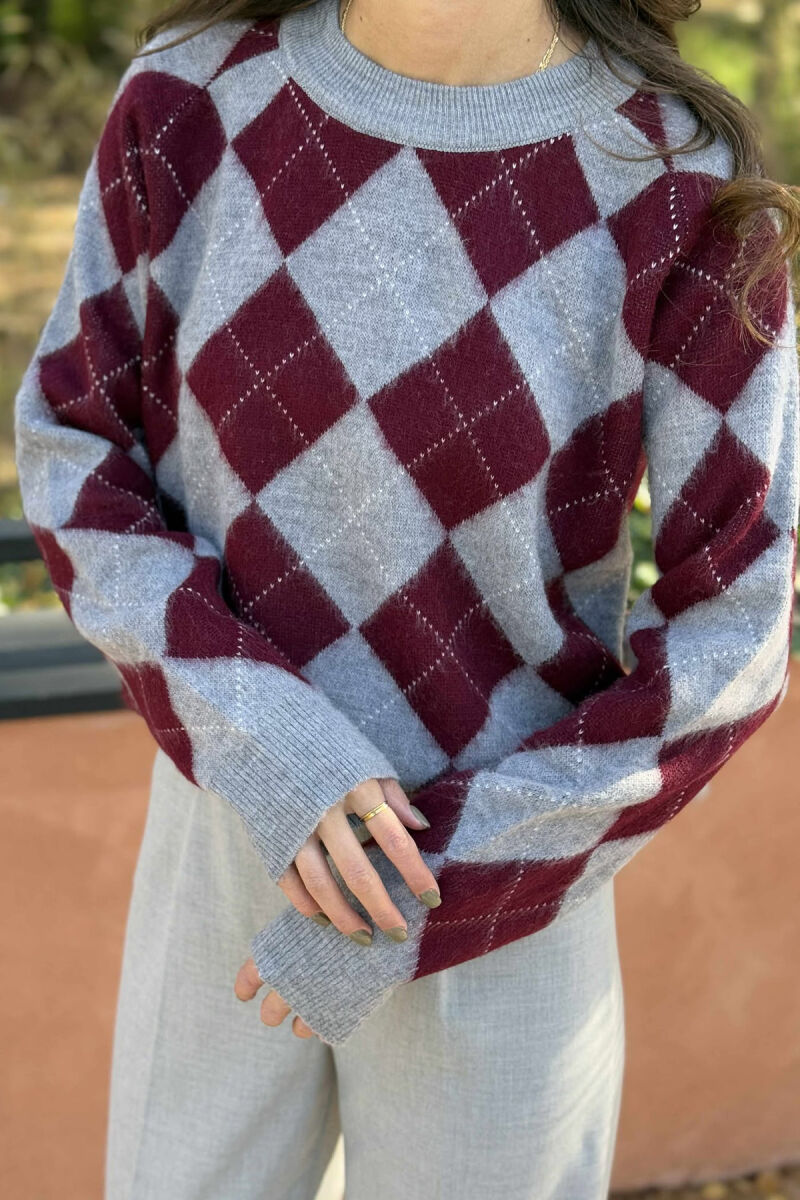 RHOMBUS DESIGN WOMEN SWEATER GREY-BURGUNDY/GRVI - 4