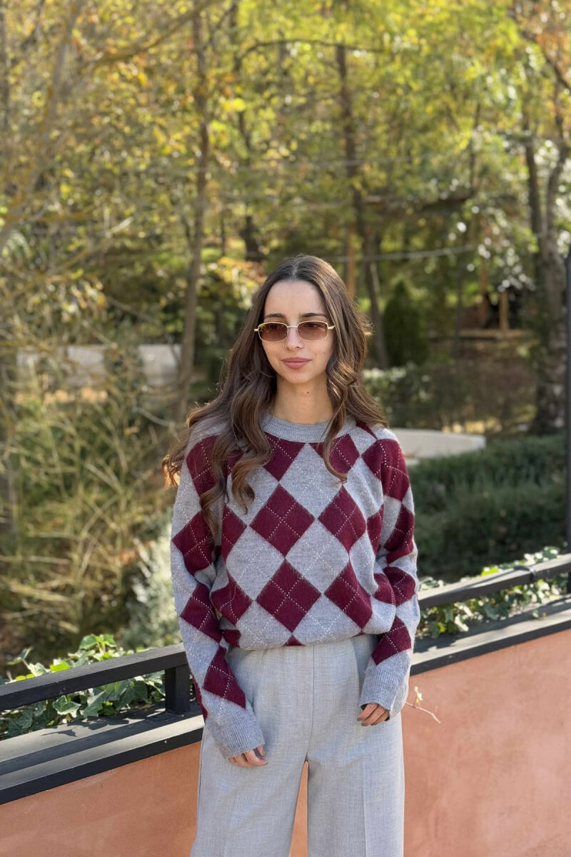 RHOMBUS DESIGN WOMEN SWEATER GREY-BURGUNDY/GRVI - 2