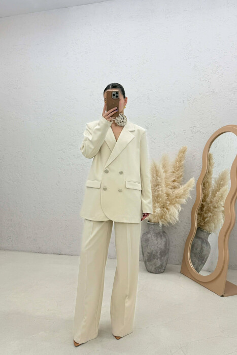 ROSE DETAIL CLASSIC JACKET + TROUSERS WOMAN SET CREAM/KREM - KLAUDIO FASHION
