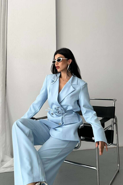 ROSE DETAIL CLASSIC JACKET + TROUSERS WOMAN SET LIGHTBLUE/BZ - 4
