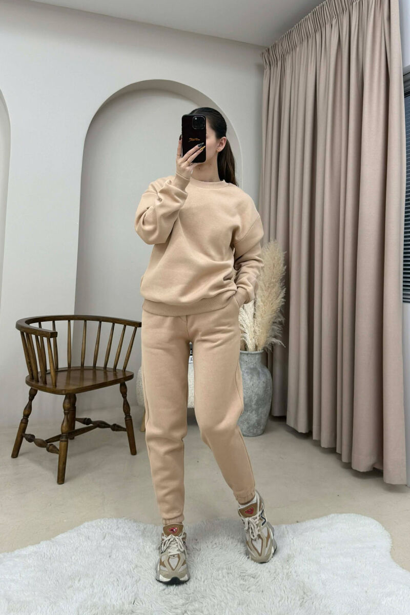 ROUND NECK FLUFFY SWEATSHIRT+ JOGGERS WOMEN SET BEIGE/BEZHE - 1