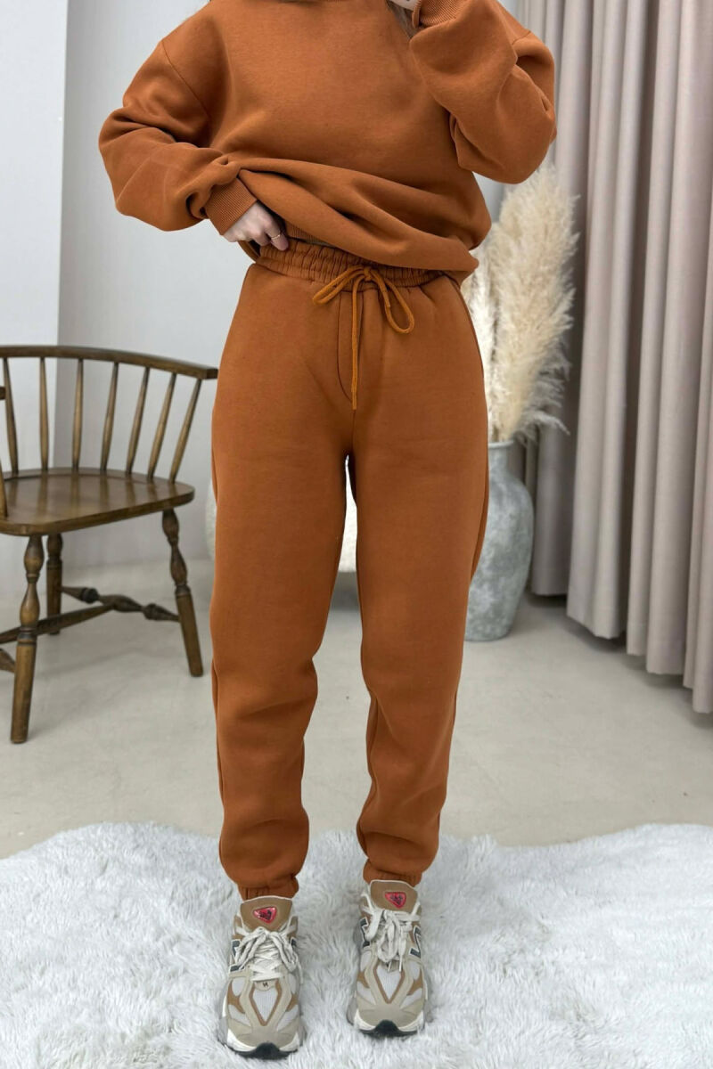 ROUND NECK FLUFFY SWEATSHIRT+ JOGGERS WOMEN SET BRICK/TULLE - 2