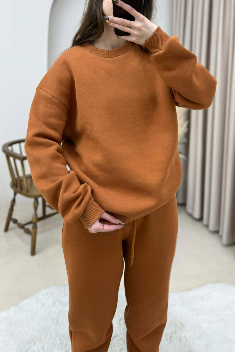 ROUND NECK FLUFFY SWEATSHIRT+ JOGGERS WOMEN SET BRICK/TULLE - 3