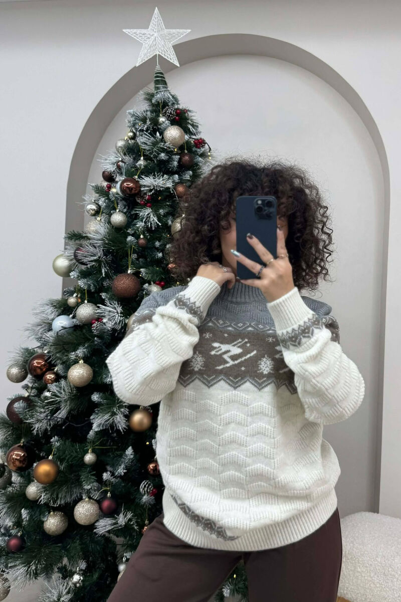 ROUND NECK KNITTED WOMEN SWEATER WHITE-E BARDHE - 3