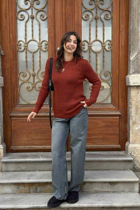 ROUND NECK KNITTED ONE COLOR WOMEN SWEATER BRICK/TULLE 