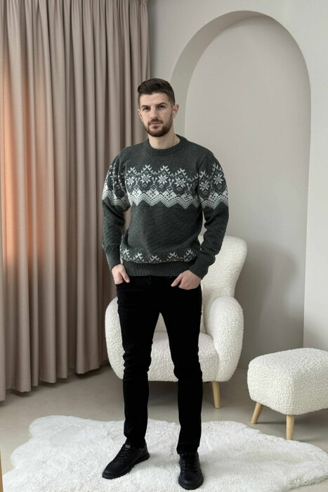 TRIKO E THURRUR ME JAKE TE RRUMBULLAKET DHE MOTIVE TE THJESHTA PER MESHKUJ NE NGJYRE JESHILE - KLAUDIO FASHION