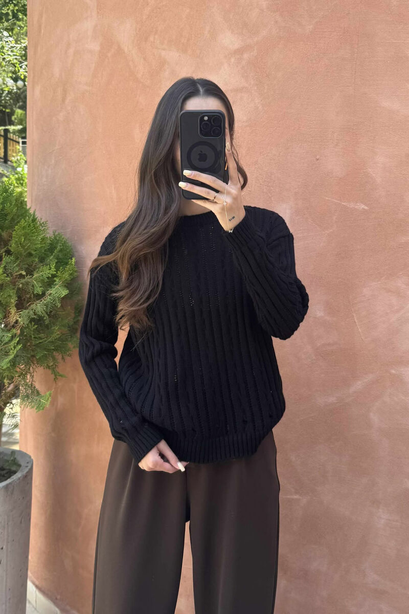 ROUND NECK KNITTED WOMEN SWEATER BLACK/ E ZEZE - 4