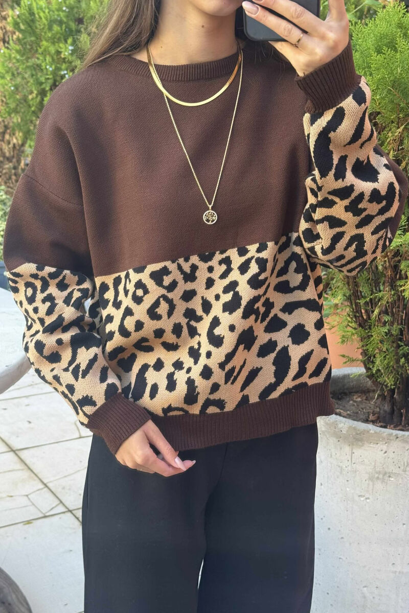 ROUND NECK LEO DESIGN WOMEN SWEATER BROWN/KAFE - 4