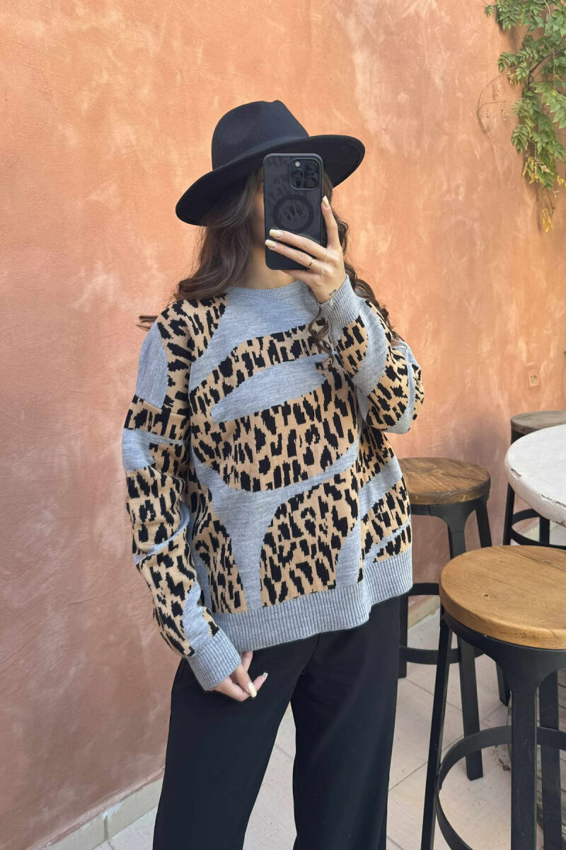 ROUND NECK LEO DESIGN WOMEN SWEATER GREY/GRI - 3