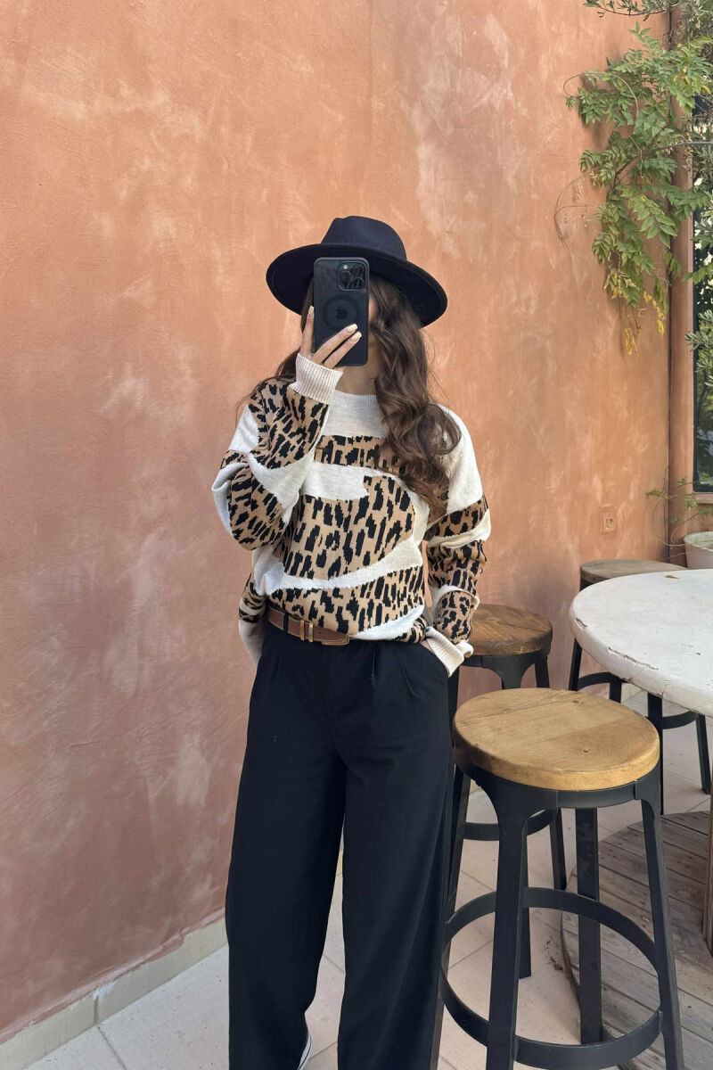 ROUND NECK LEO DESIGN WOMEN SWEATER LIGHT BEIGE/BZHZB - 2