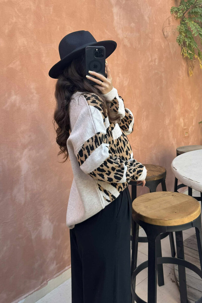 ROUND NECK LEO DESIGN WOMEN SWEATER LIGHT BEIGE/BZHZB - 4