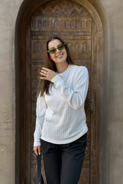 ROUND NECK LIGHT WOMEN SWEATER WHITE-E BARDHE - 3