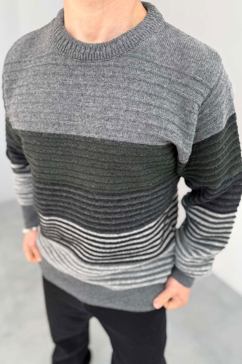 ROUND NECK LINES MEN SWEATER DARK GREY/GEE - 3