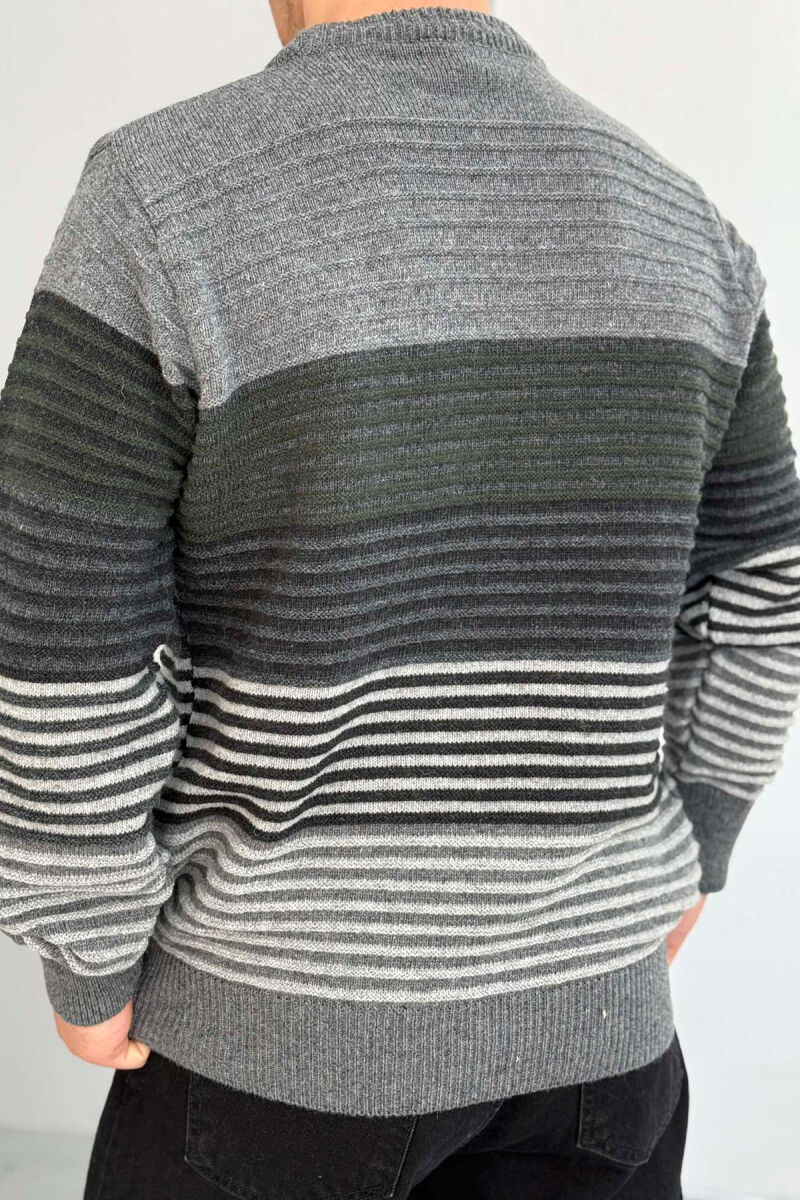 ROUND NECK LINES MEN SWEATER DARK GREY/GEE - 4