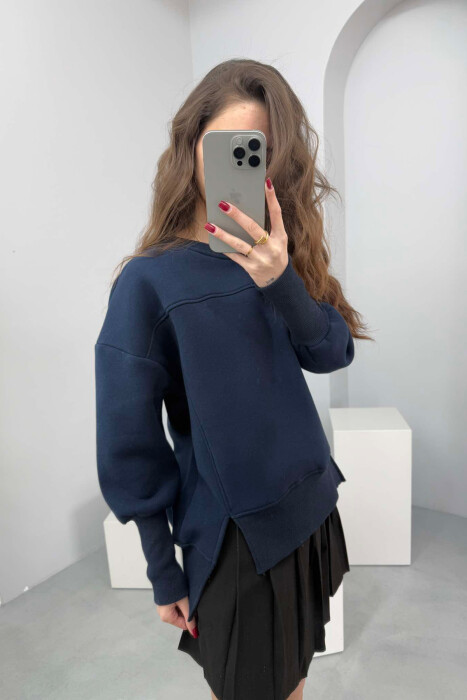 ROUND NECK ONE COLOR FLUFFY WOMEN SWEATSHIRT DARK BLUE/BEE - 2