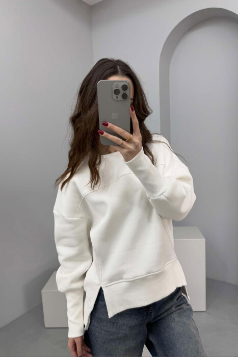 ROUND NECK ONE COLOR FLUFFY WOMEN SWEATSHIRT WHITE-E BARDHE - 1