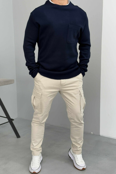 ROUND NECK ONE COLOR POCKET DETAIL MEN SWEATER DARK BLUE/BEE - 1