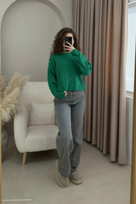 ROUND NECK ONE COLOR RIPPED WOMEN SWEATER GREEN/JESHILE - 