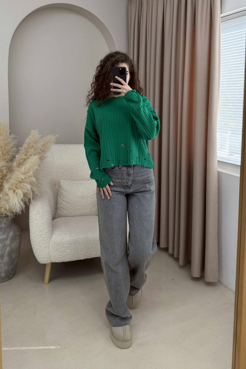 ROUND NECK ONE COLOR RIPPED WOMEN SWEATER GREEN/JESHILE - 2