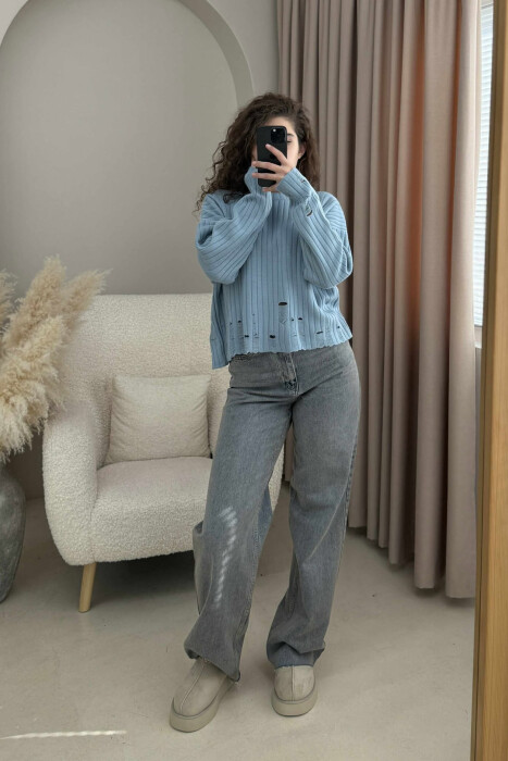 ROUND NECK ONE COLOR RIPPED WOMEN SWEATER LIGHTBLUE/BZ - 1
