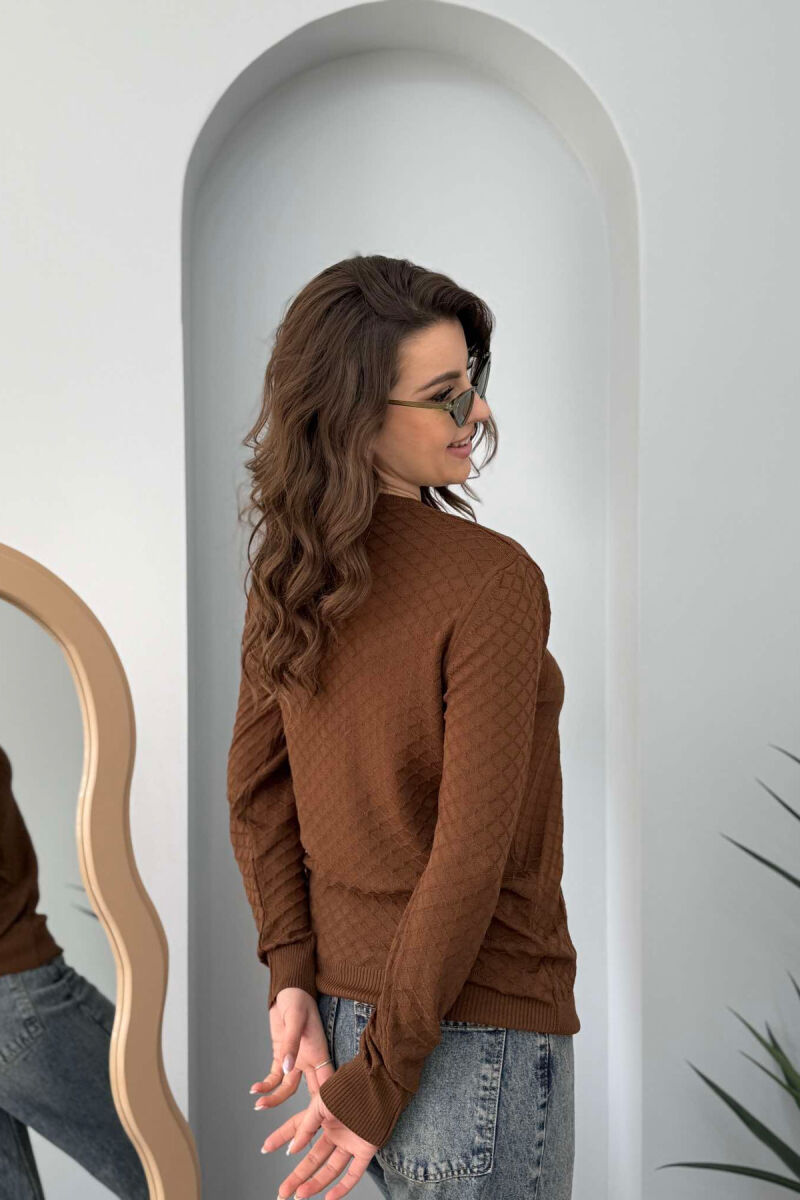 ROUND NECK ONE COLOR WOMEN SWEATER BROWN/KAFE - 4