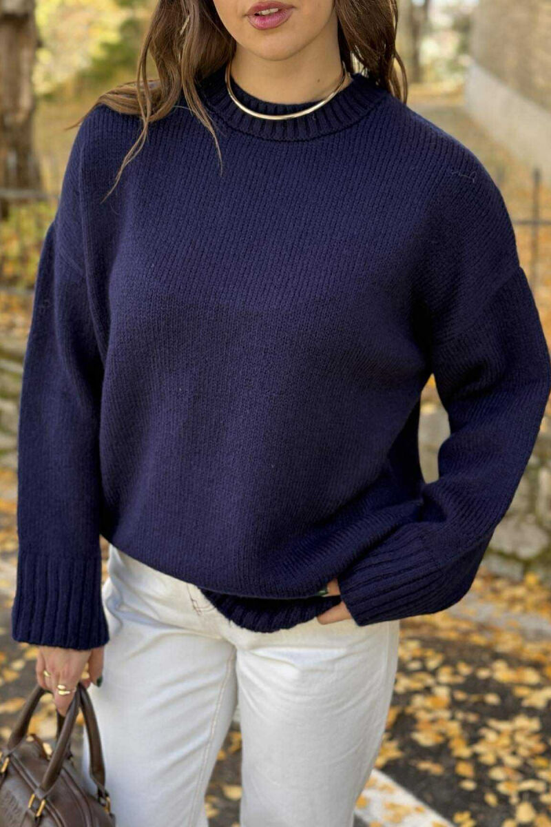 ROUND NECK ONE COLOR WOMEN SWEATER DARK BLUE/BEE - 5