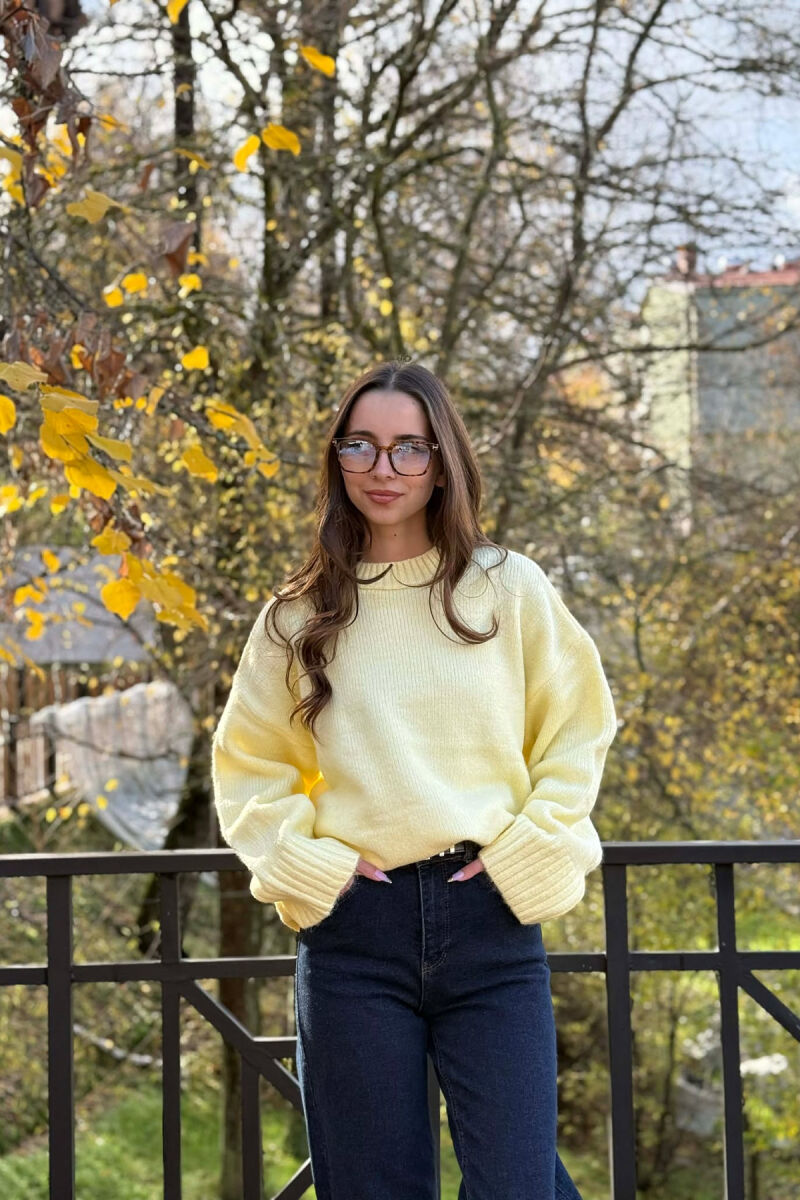 ROUND NECK ONE COLOR WOMEN SWEATER YELLOW/E VERDHE - 3