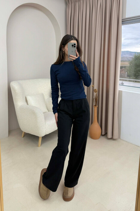 BLUZË NJË NGJYRËSHE ME JAKË TË RRUMBULLAKET PËR FEMRA NË NGJYRË BLU TË ERRËT - KLAUDIO FASHION